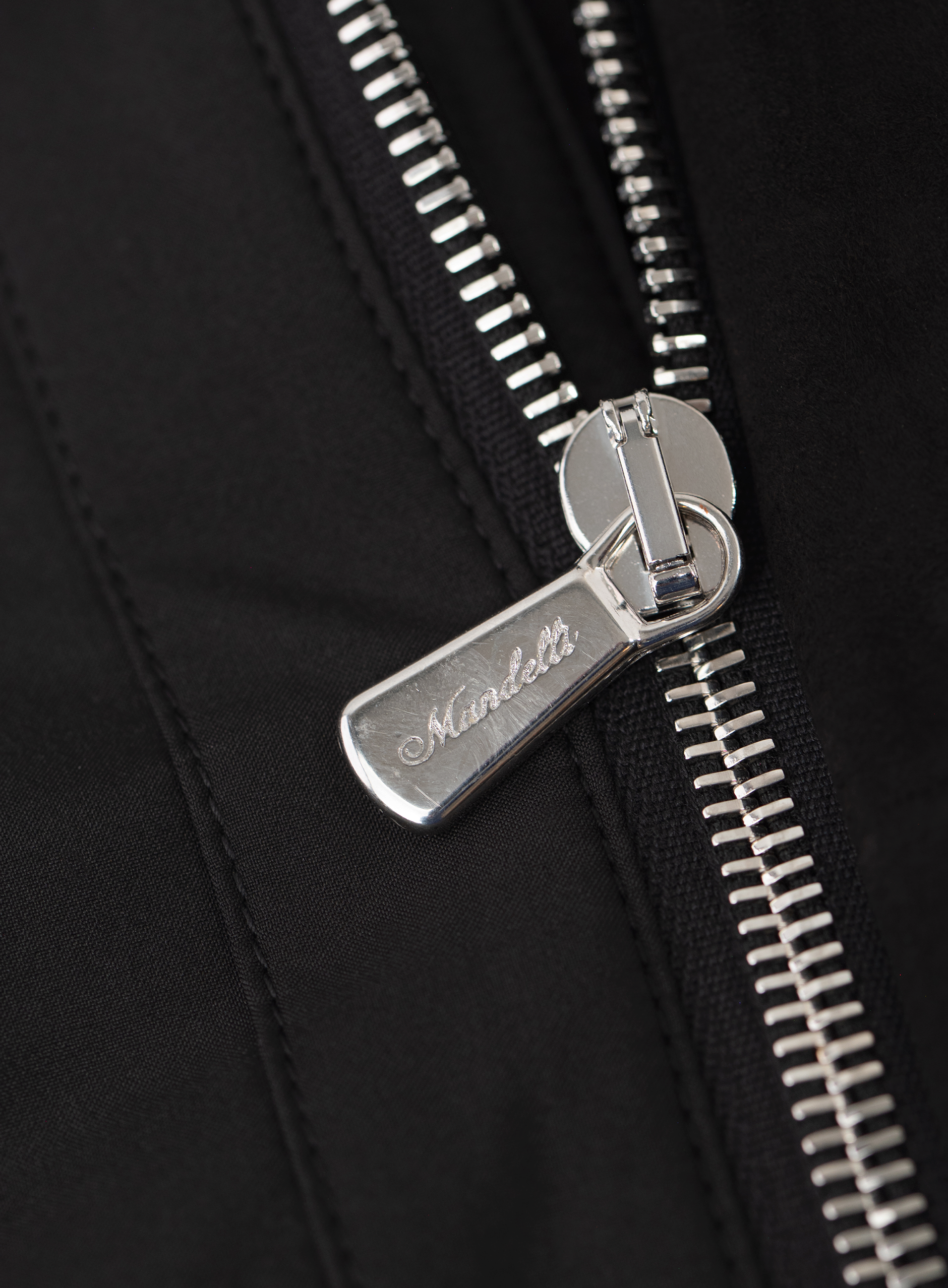 Waterafstotende parka met opstaande kraag | FULL_WIDTH | Zwart