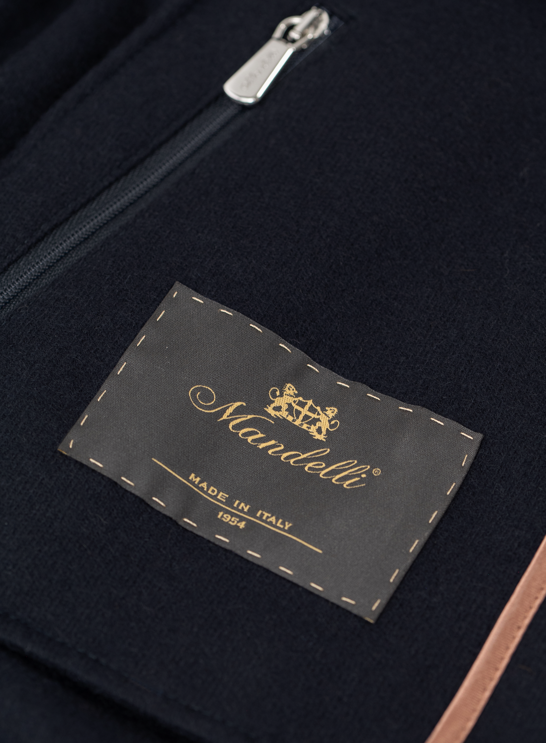 Cashmere bomberjack met opstaande kraag | FULL_WIDTH | BLUE NAVY
