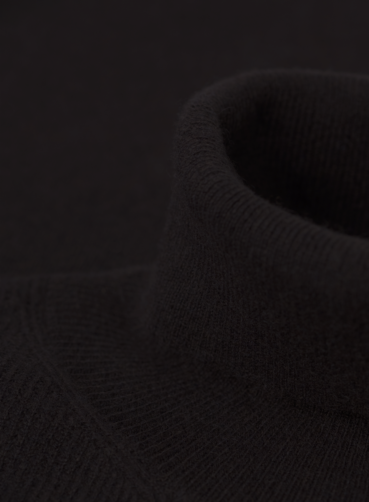 Coltrui in cashmere | FULL_WIDTH | D.Bruin