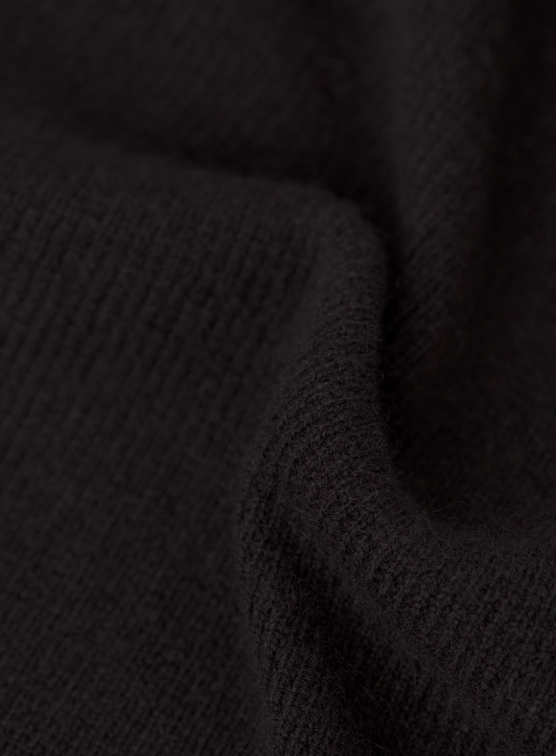 Coltrui in cashmere | FULL_WIDTH | D.Bruin