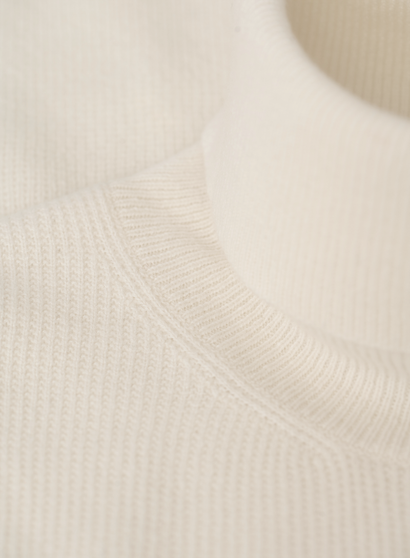 Coltrui in cashmere | FULL_WIDTH | Wit