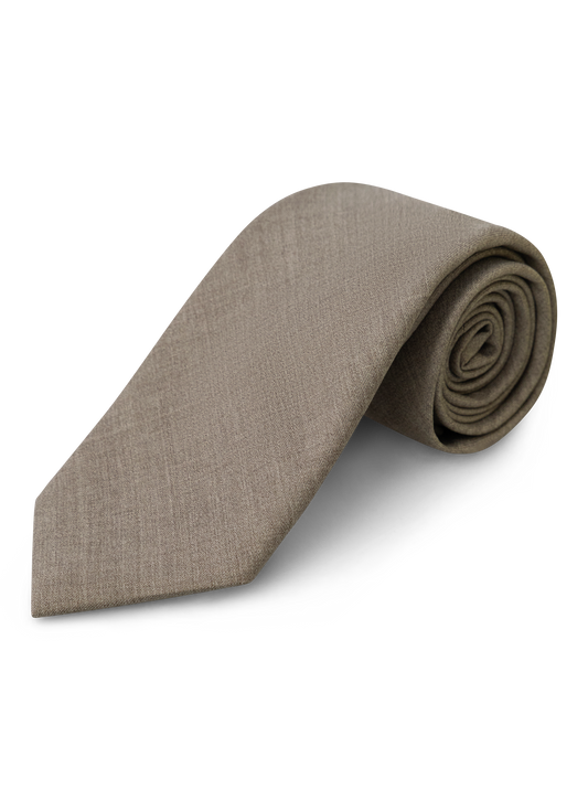 Wool tie with refined texture