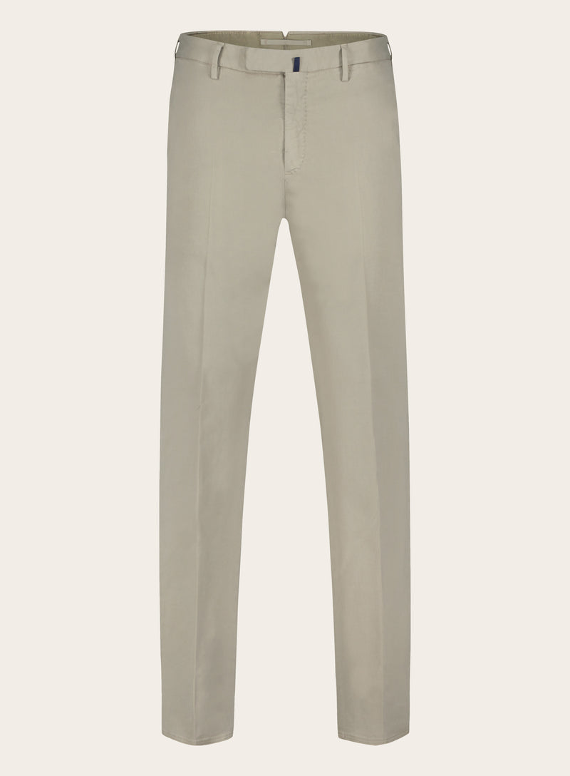 Slim-Fit-Chino aus Baumwolle