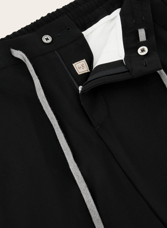 Carraciolo trousers made of wool