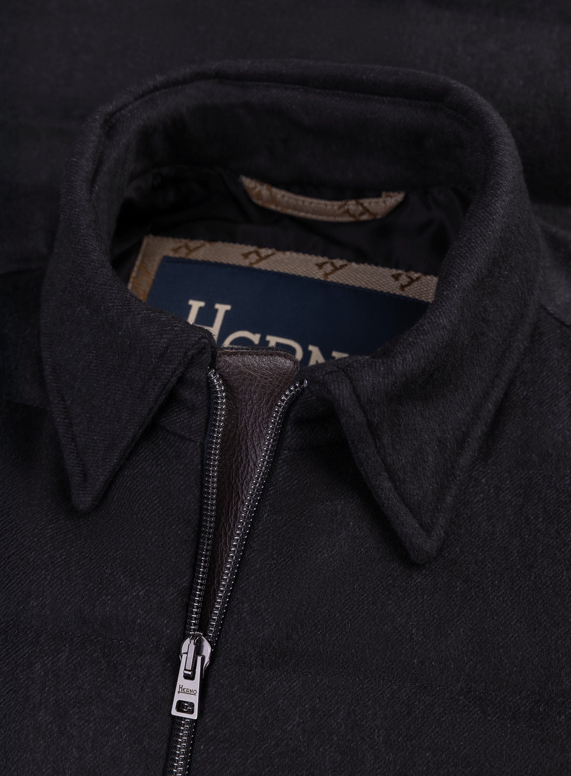 Gewatteerde jas van zijde en cashmere | FULL_WIDTH | BLUE NAVY
