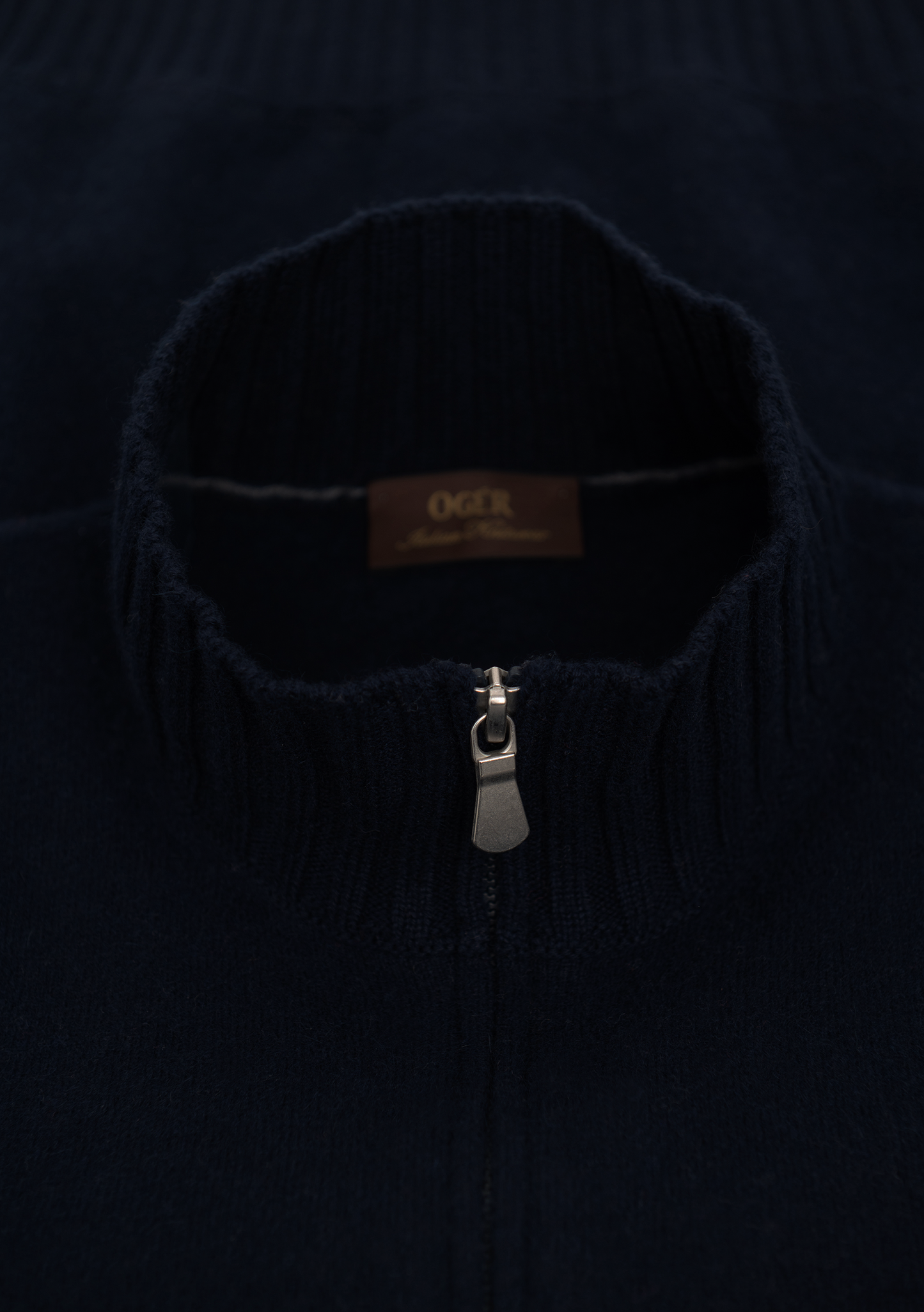 Cashmere ritsvest | FULL_WIDTH | BLUE NAVY