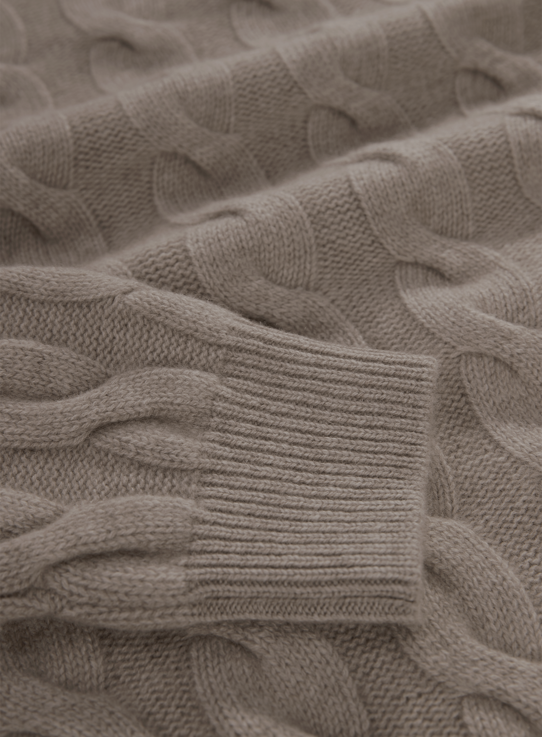Kabelgebreide trui van cashmere | FULL_WIDTH | Beige