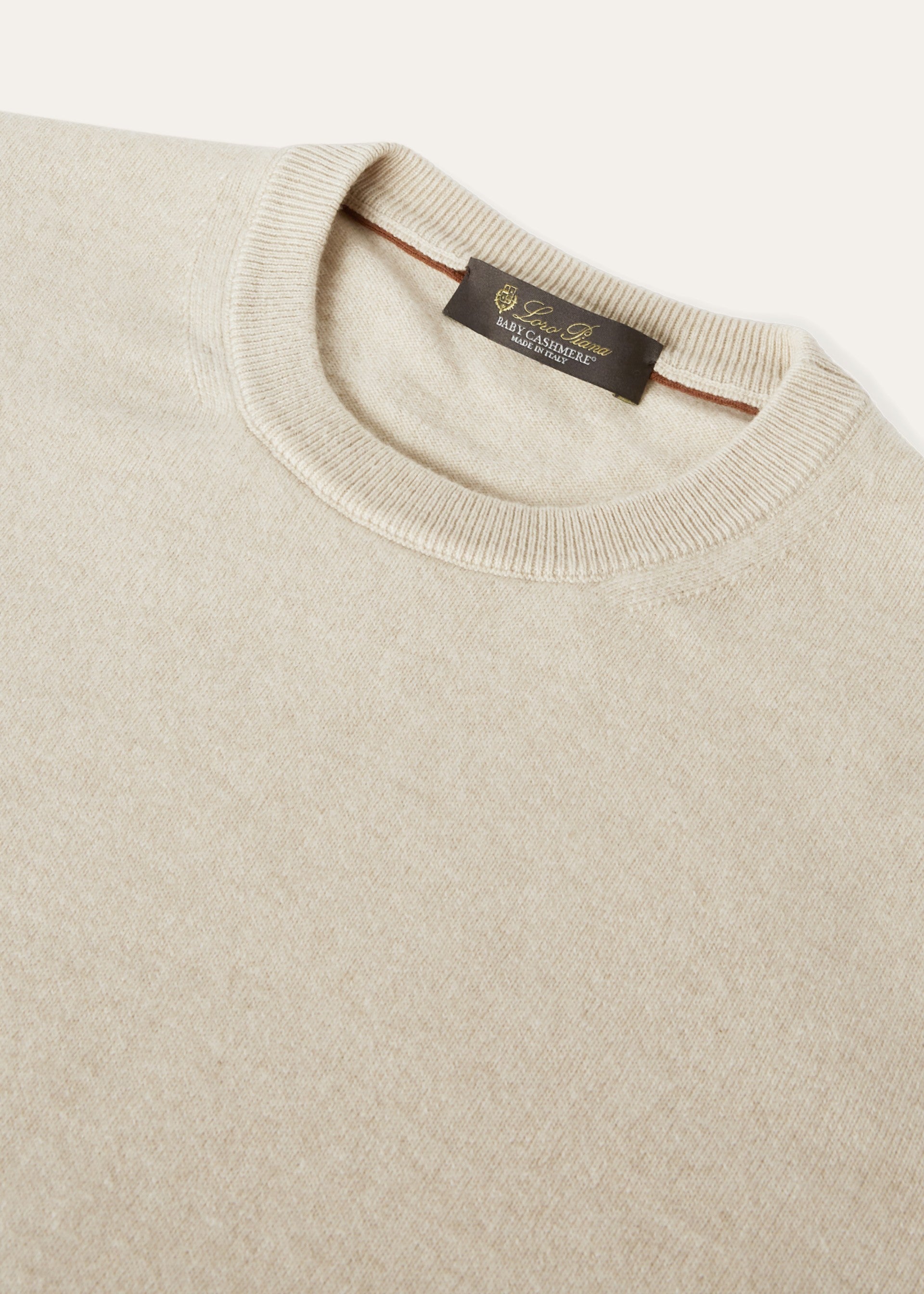 Crewneck van baby cashmere  | BG_TRANSAPRENT | FULL_WIDTH | ZAND