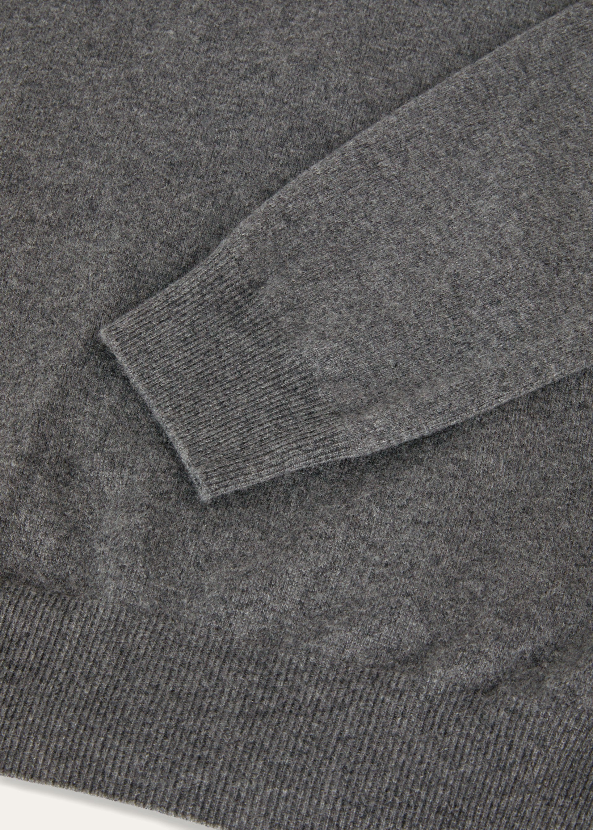 Crewneck van baby cashmere  | BG_TRANSAPRENT | FULL_WIDTH | Grijs