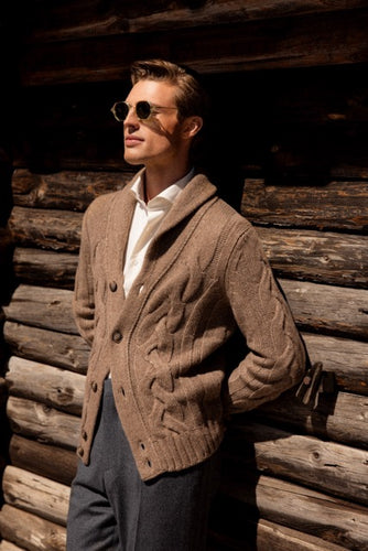 KNITWEAR