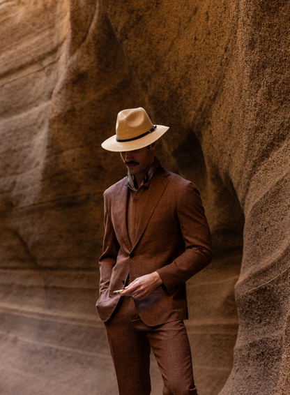 Pak van wol, zijde en linnen | Bruin