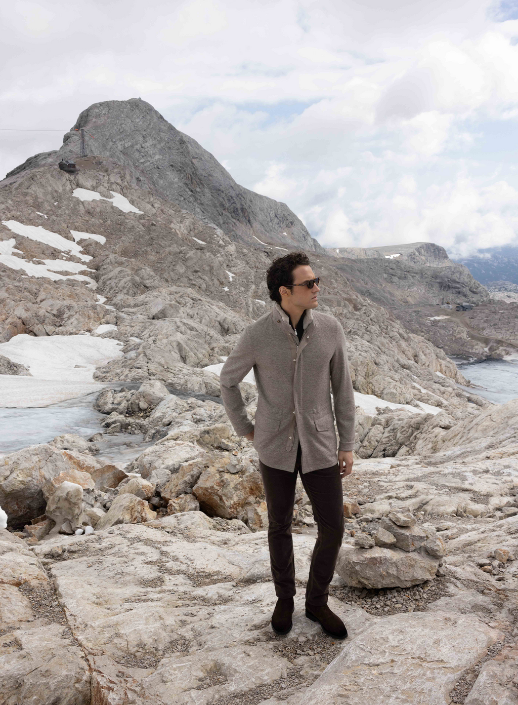 Cashmere jack met opstaande kraag | FULL_WIDTH | TAUPE