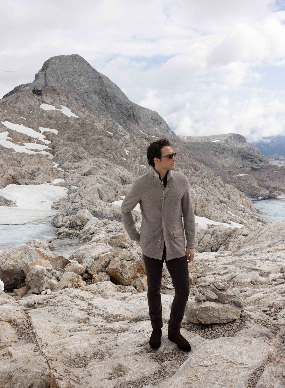 Cashmere jack met opstaande kraag | FULL_WIDTH | TAUPE