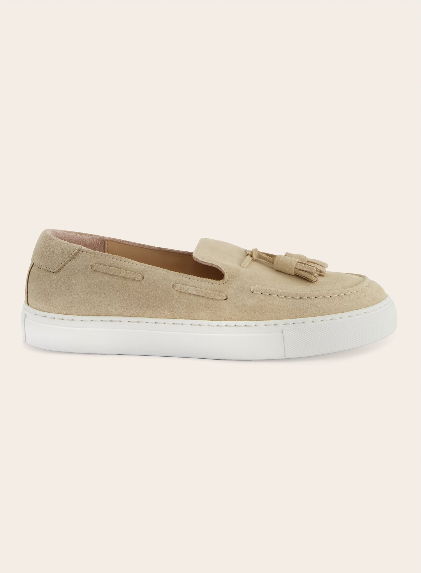 Suède tassel loafers | L.BEIGE