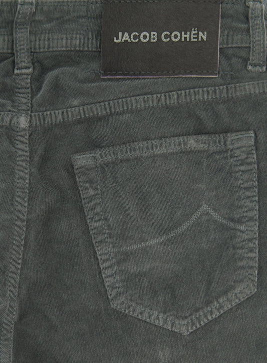 Nick Slim Fit gerippte Jeans