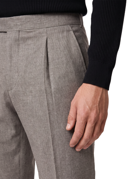 Pantalon à pinces en laine