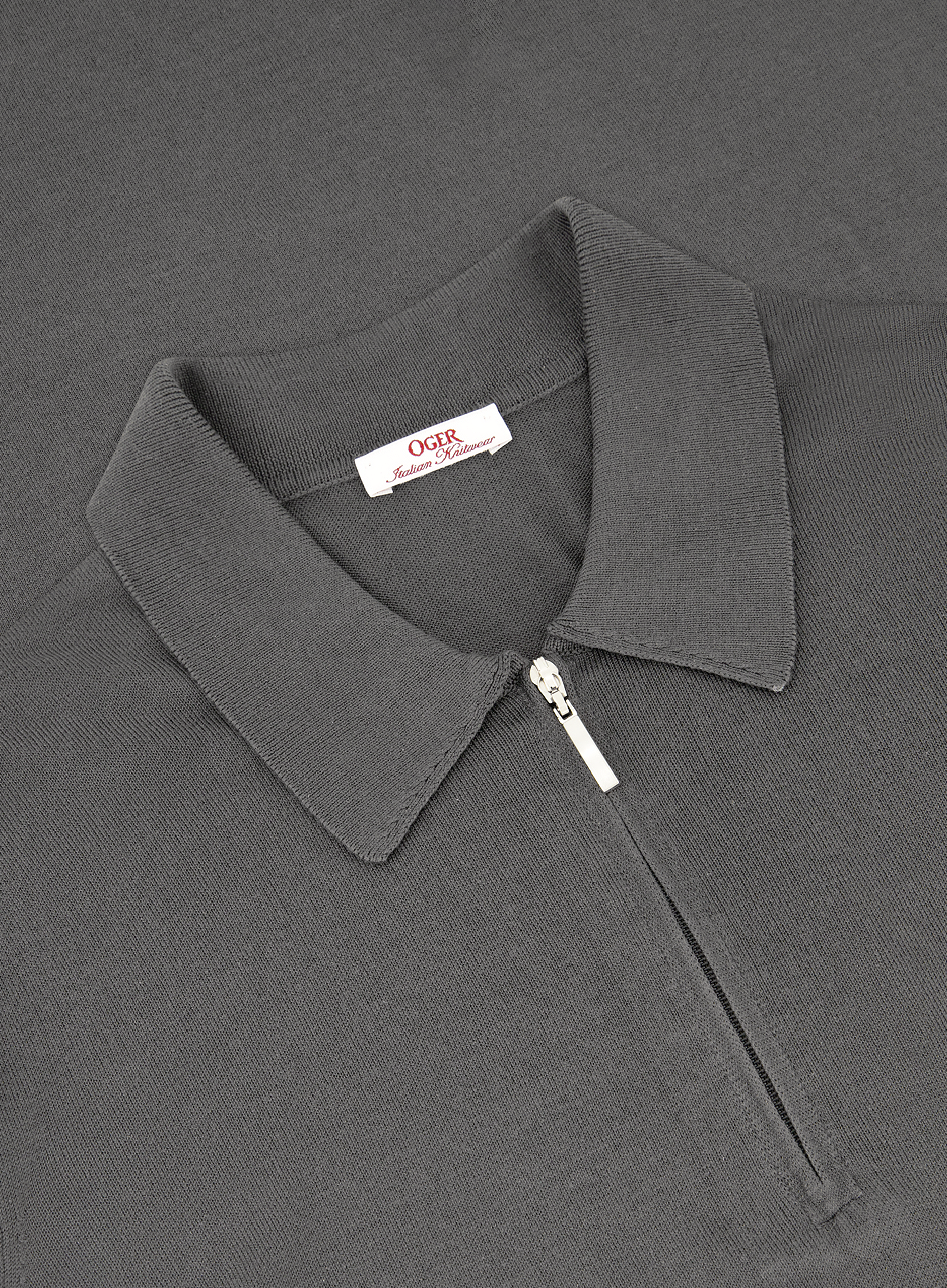 Poloshirt van zijde met ritssluiting | FULL_WIDTH | WARM GREY