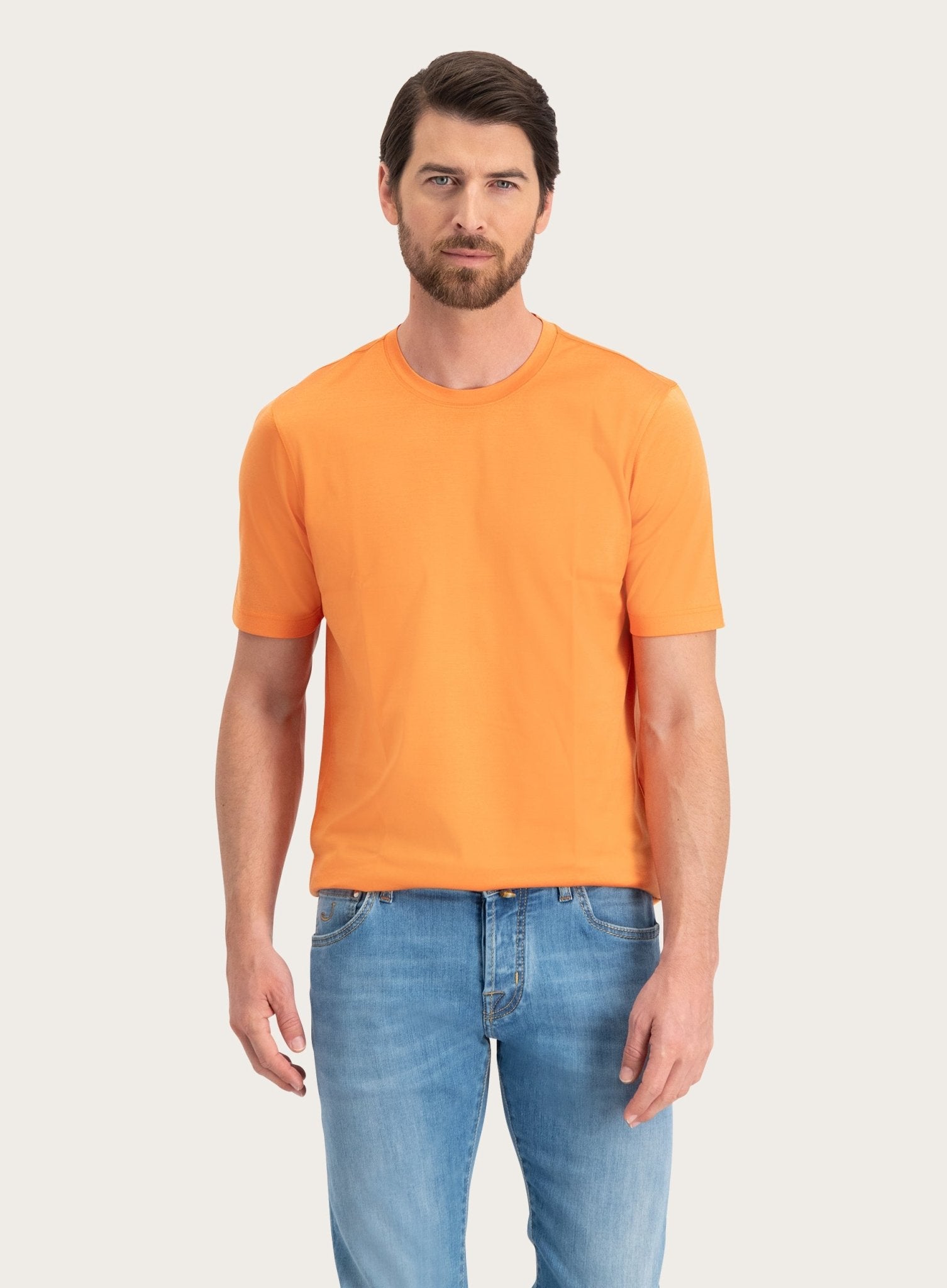T-shirt van katoen | MODEL | FULL_WIDTH | Oranje