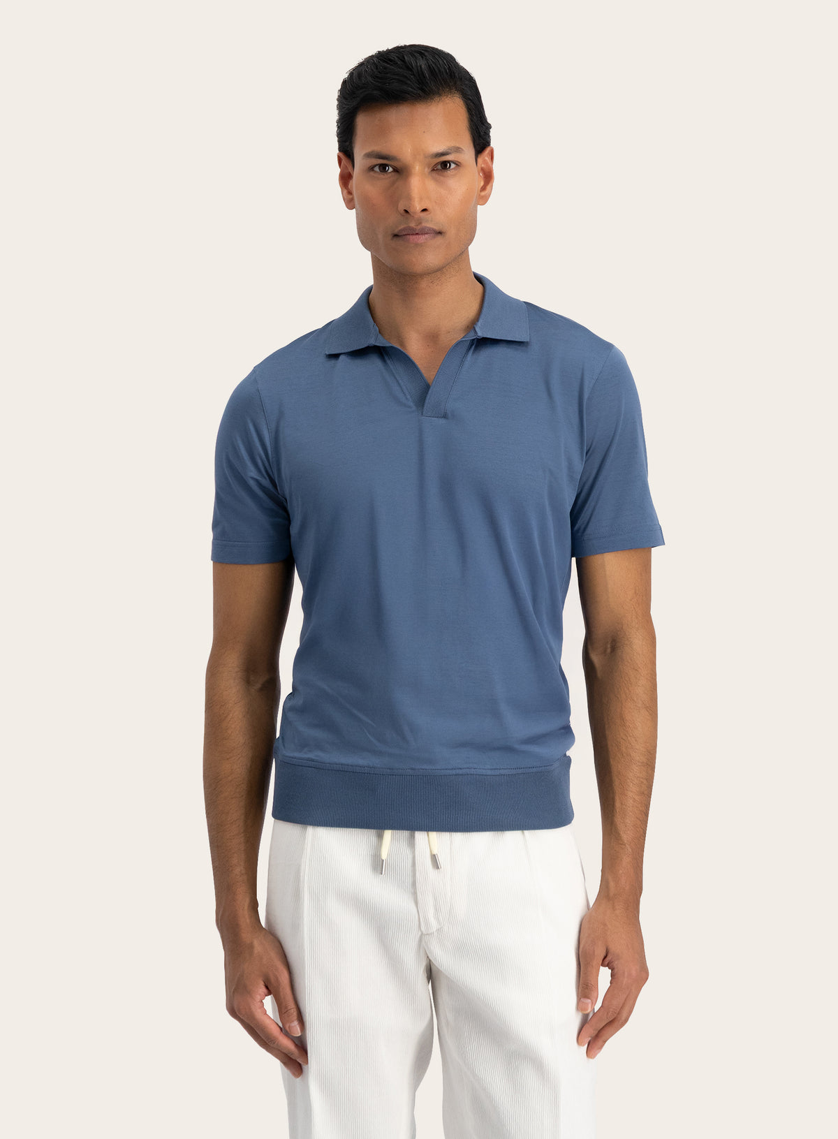 Buttonless polo van katoen | MODEL | FULL_WIDTH | MID.BLAUW