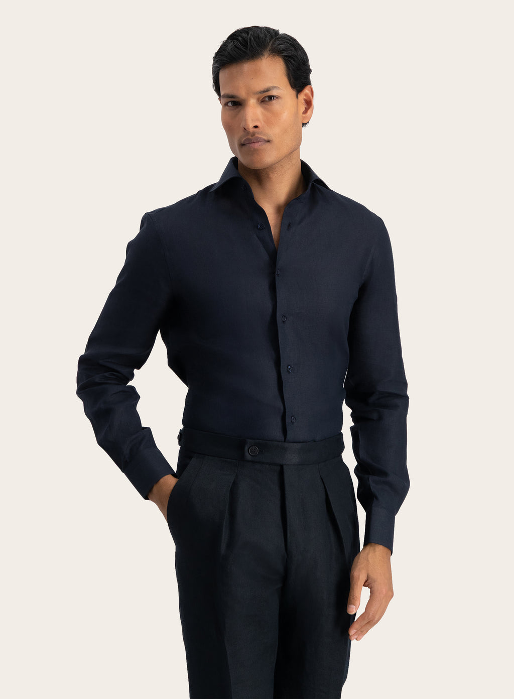 Shirt van linnen | MODEL | FULL_WIDTH | BLUE NAVY