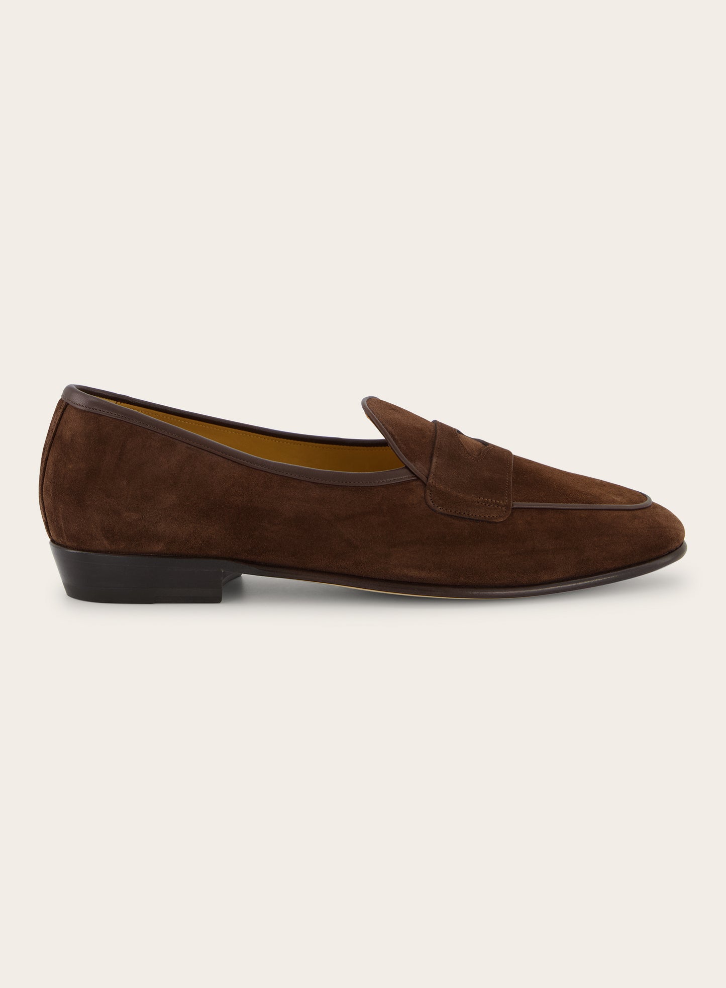 Suède loafers