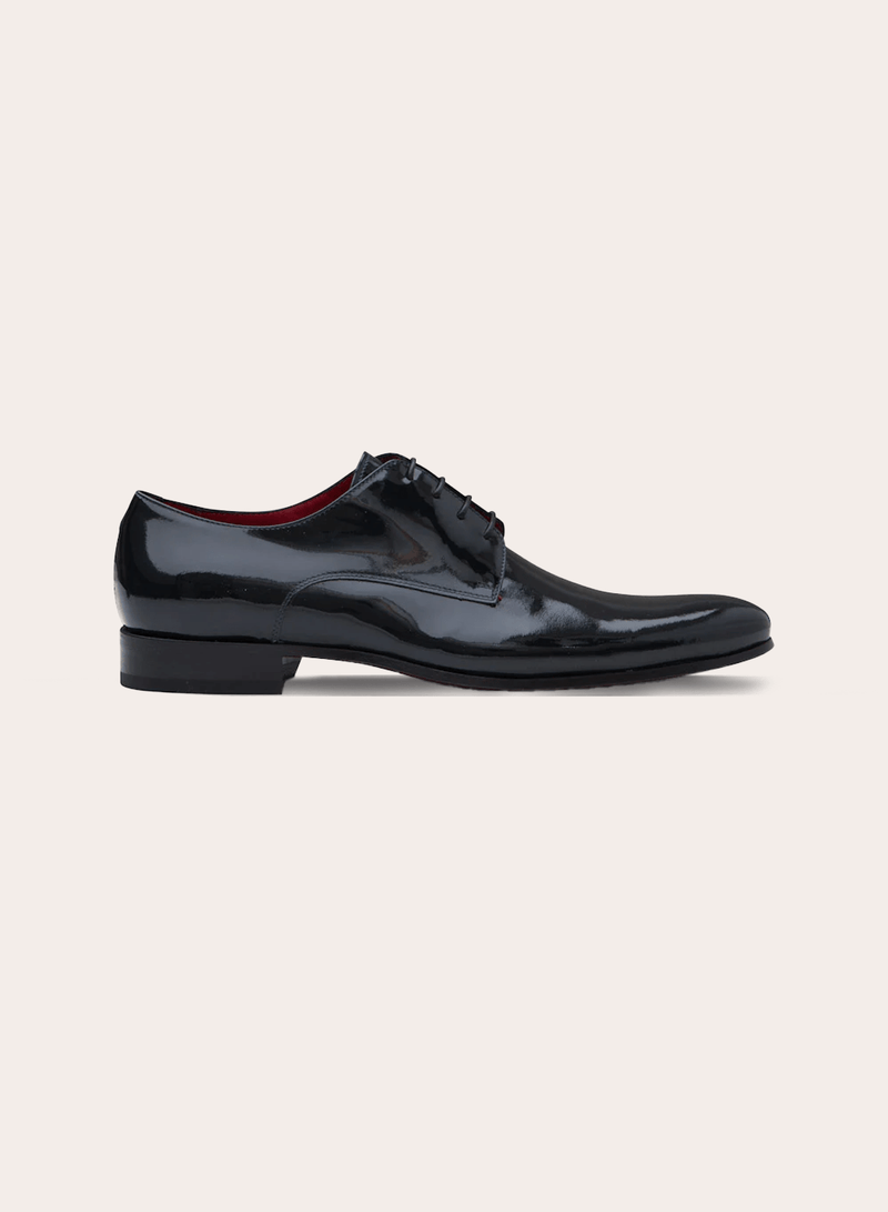 Lacklederschuhe